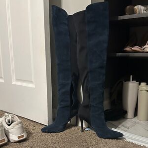 Charles David Elegant Black Heeled Boots